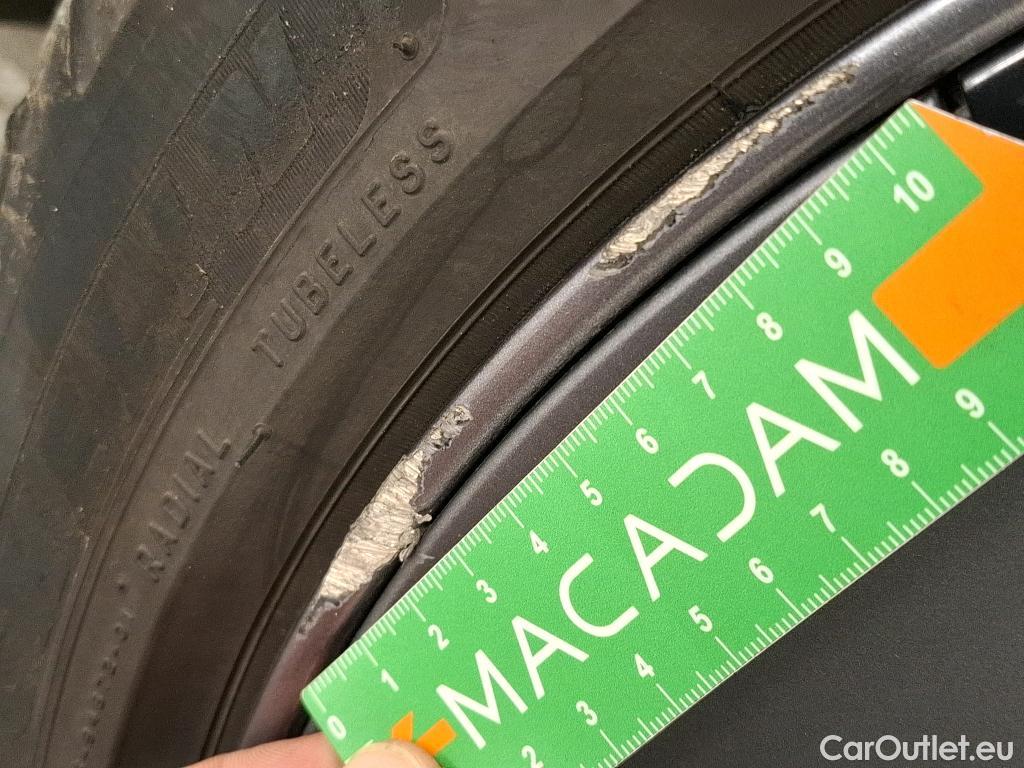  Tesla  Model 3 TESLA  / 2018 / 4P / Berline Grande Autonomie #13