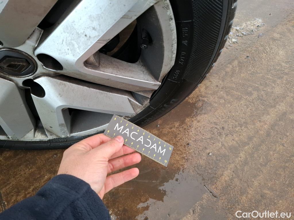  Renault  Clio  V Business 1.0 TCe 100CV BVM5 E6dT #32