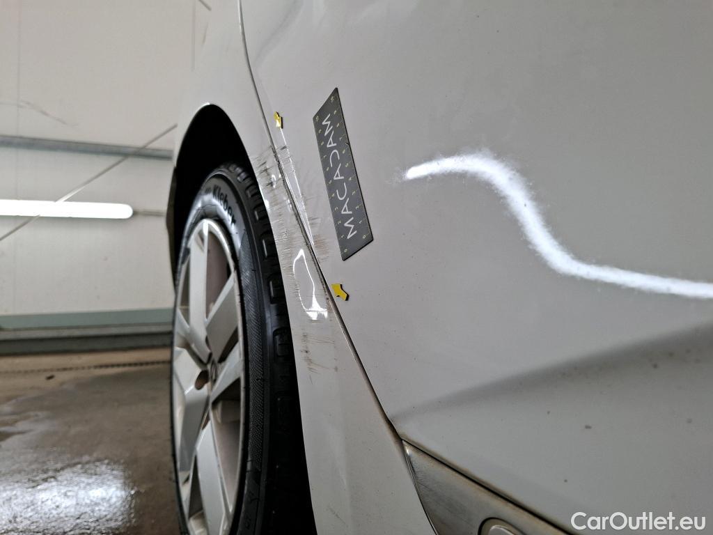  Renault  Clio  V Business 1.0 TCe 100CV BVM5 E6dT #24