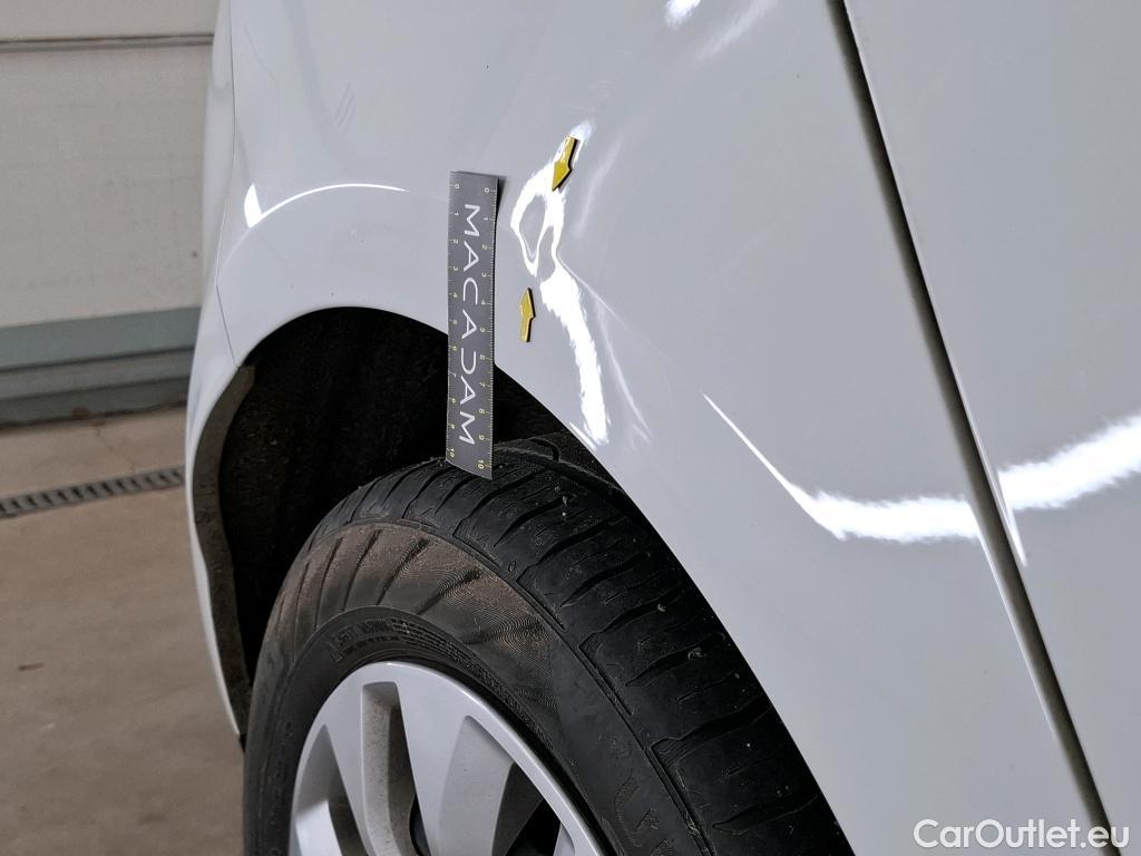  Renault  Megane  IV Berline 5pt. Société Air Nav 1.5 dCi 90CV BVM6 E6 #6