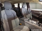  Volvo  XC60 VOLVO  / 2021 / 5P / SUV B4 D AWD AUTOMATICO MOMENTUM PRO MY22 #13