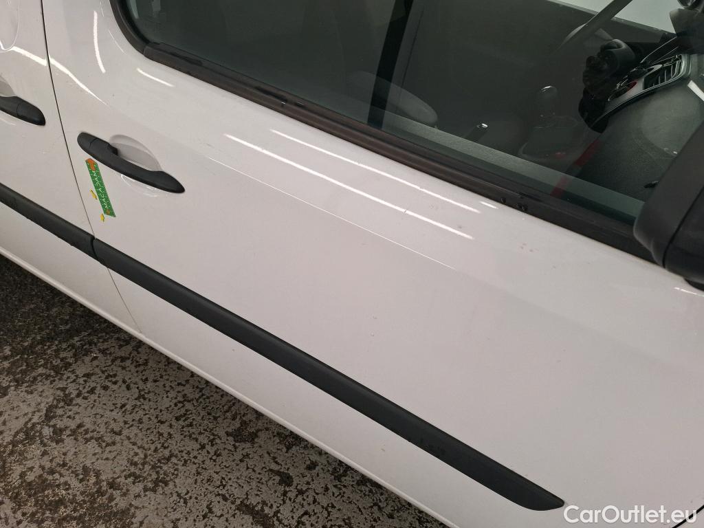  Renault  Kangoo  II Express Maxi Extra (Série Spéciale) 1.5 dCi 95CV BVM6 E6dT #28