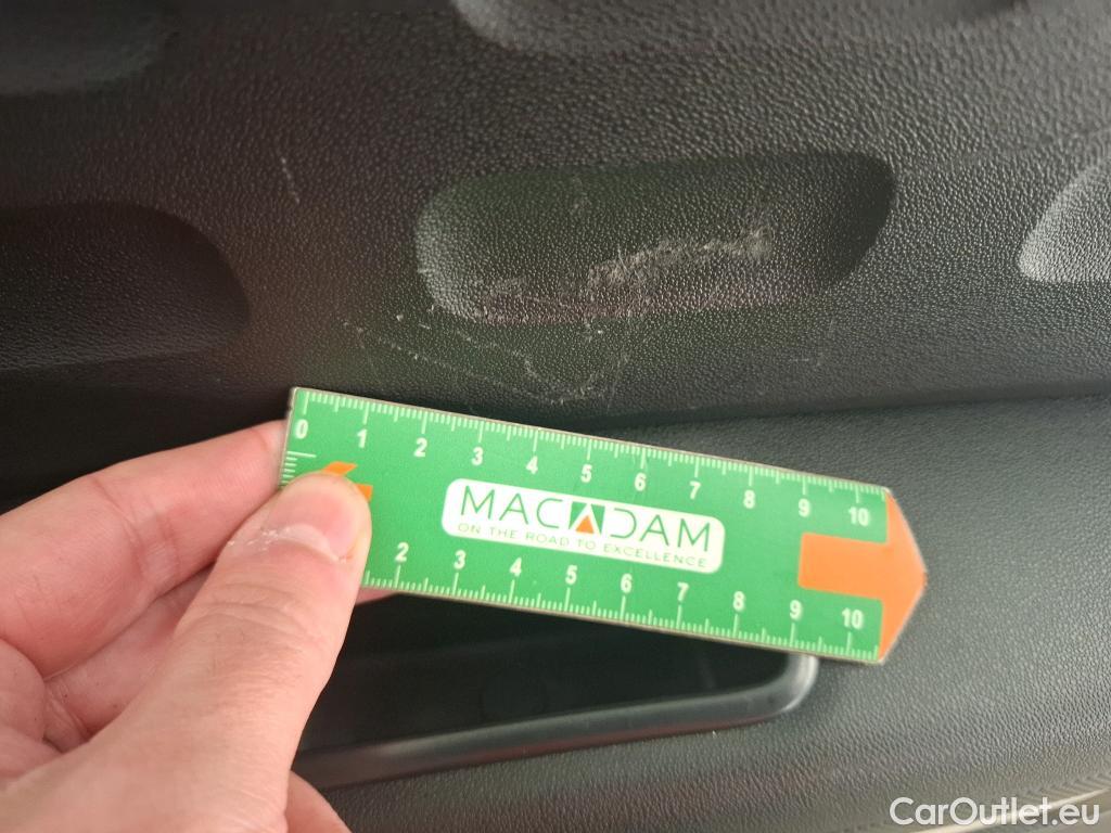  Citroen  C3  Société Feel 1.5 BlueHDI 100CV BVM6 E6d #3