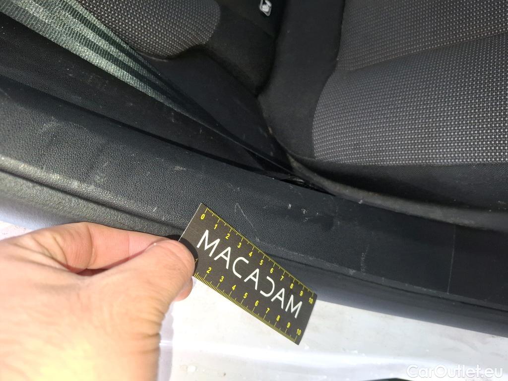  Citroen  C3  Feel Business 1.2 PureTech 80CV BVM5 E6d #51