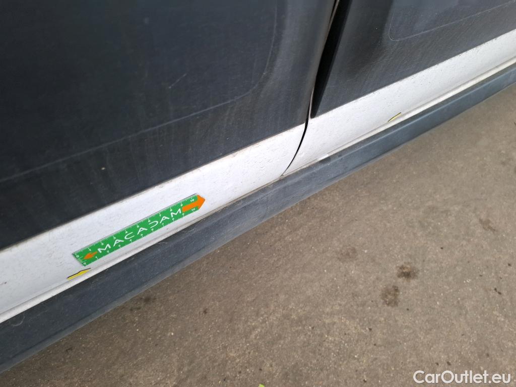  Citroen  C3 CITROEN  Société / 2020 / 5P / Berline / VU PureTech 83 S&S BVM Feel Nav #4