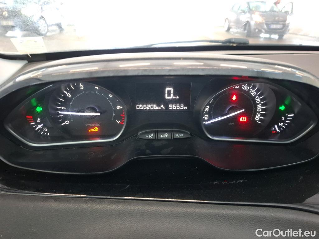  Peugeot  208  Affaire Premium Pack 1.2 80CV BVM5 E6dT #51