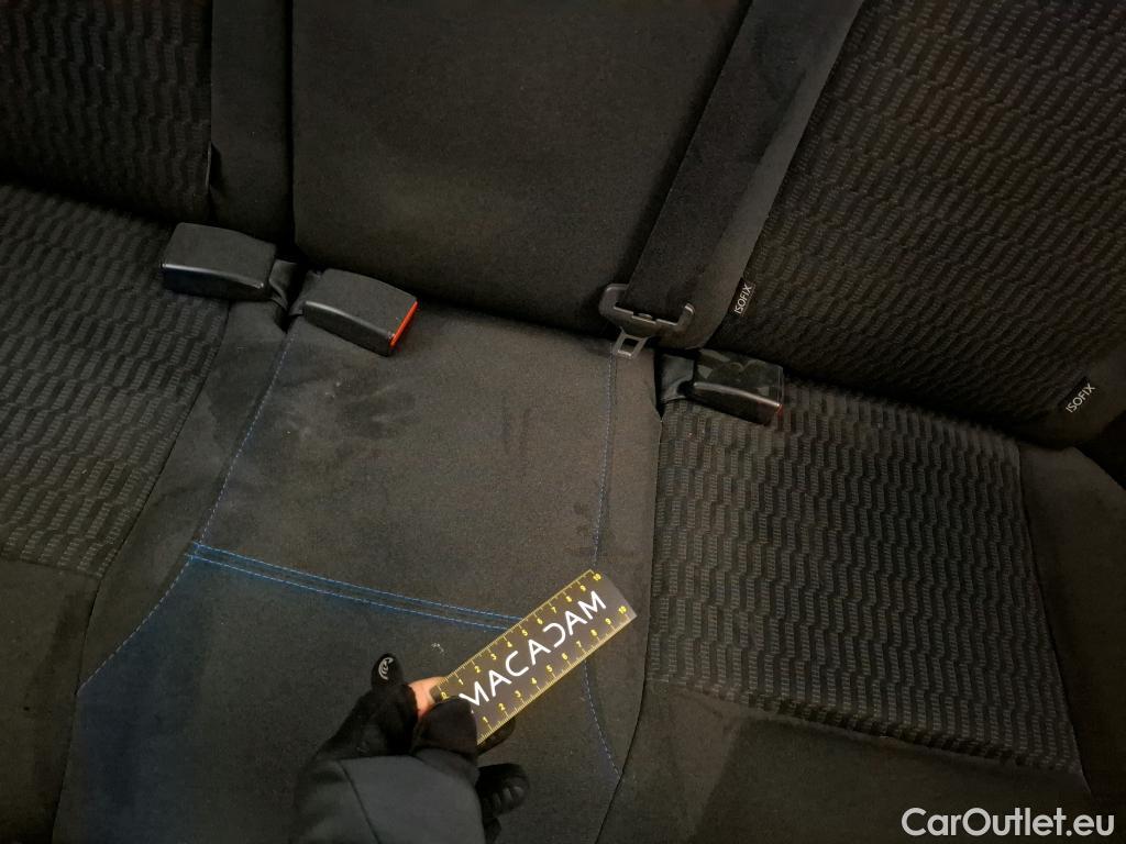  Peugeot  208  Signature 1.2 PureTech 80CV BVM5 E6dT #40