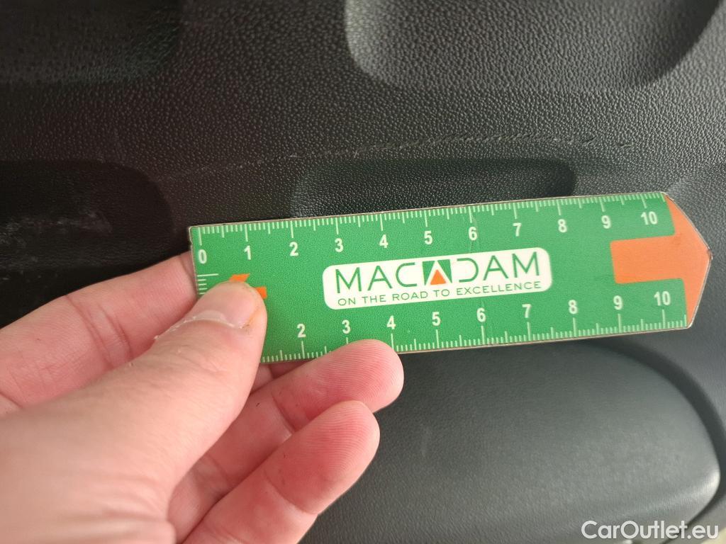  Citroen  C3  Société Feel 1.5 BlueHDI 100CV BVM6 E6d #2