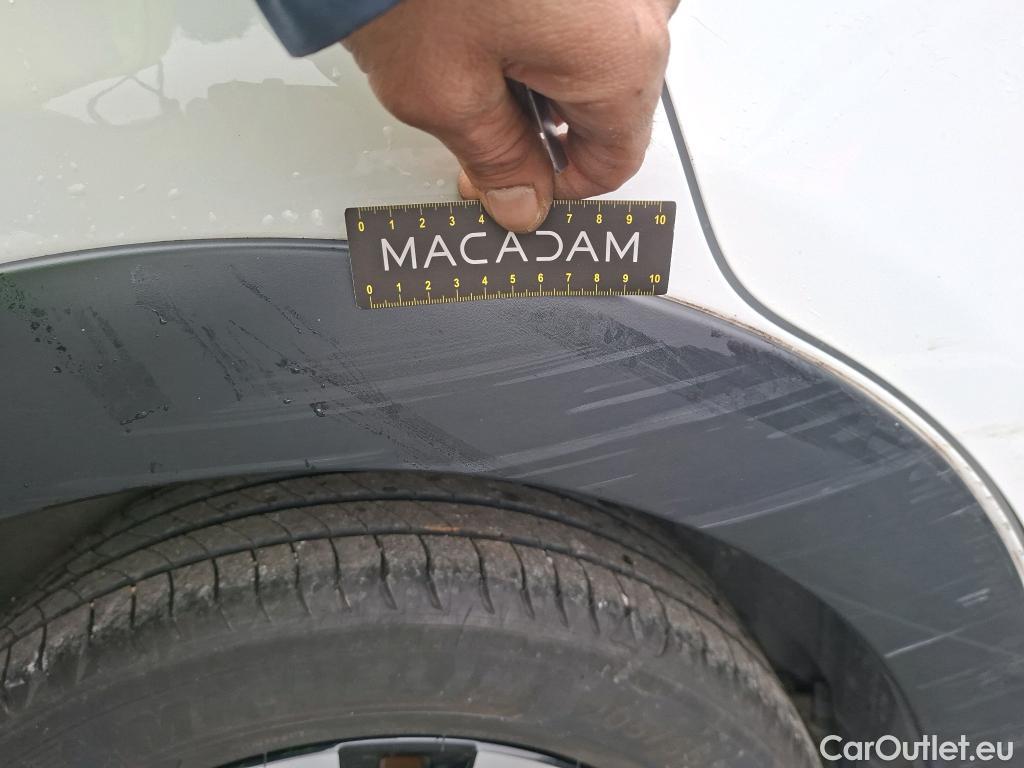  Citroen  C3  Shine Pack 1.2 PureTech 110CV BVM6 6E #24