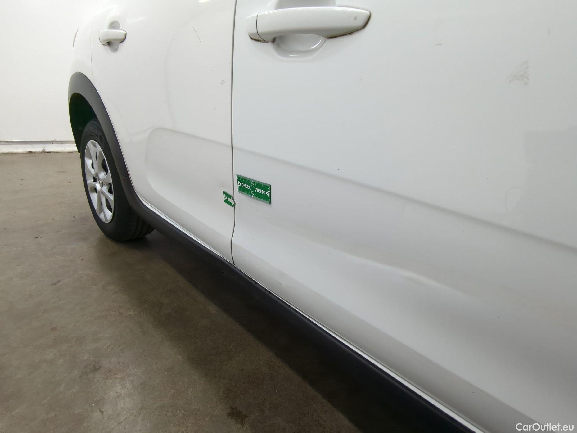  Citroen  C3  Société Feel 1.2 PureTech 80CV BVM5 E6d #13