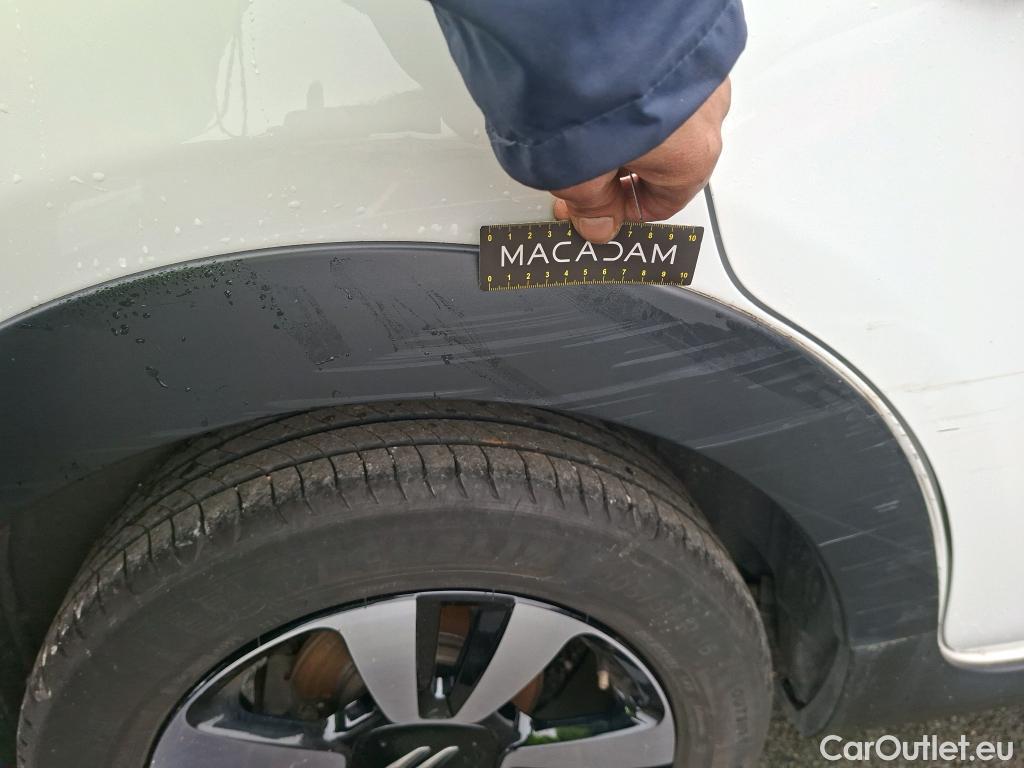  Citroen  C3  Shine Pack 1.2 PureTech 110CV BVM6 6E #23