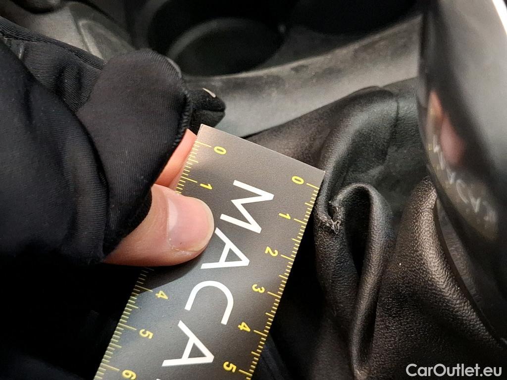  Peugeot  208  Signature 1.2 PureTech 80CV BVM5 E6dT #19