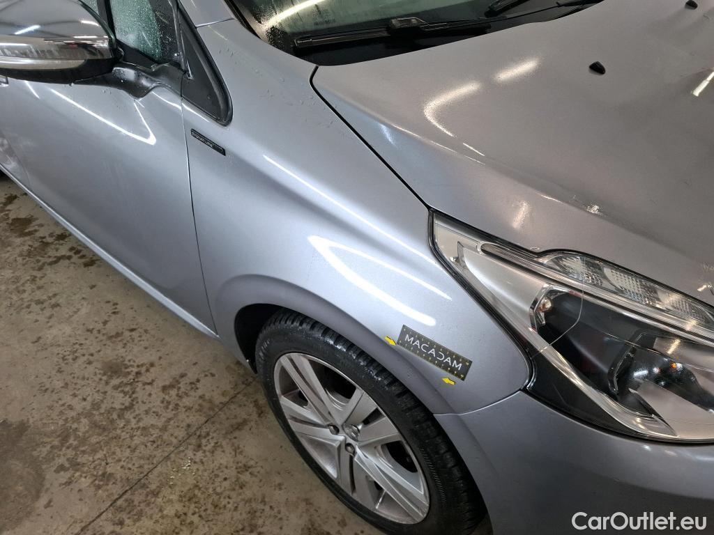  Peugeot  208  Signature 1.2 PureTech 80CV BVM5 E6dT #3