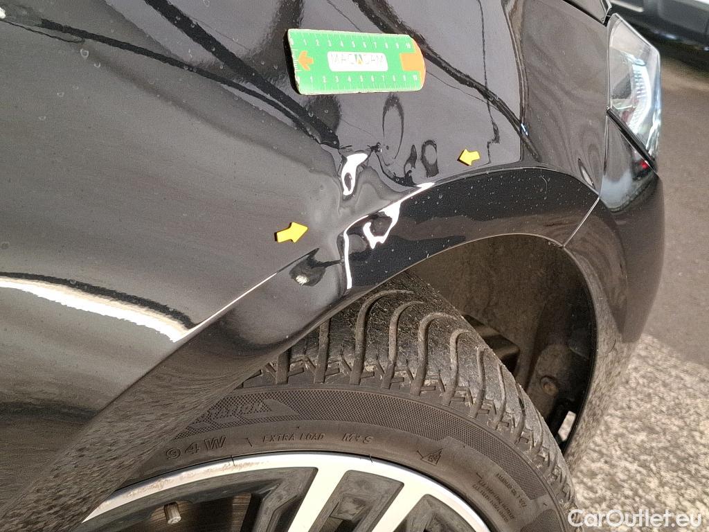  Bmw  Serie 1 BMW Série 1 / 2019 / 5P / Berline 116i Business Design #4