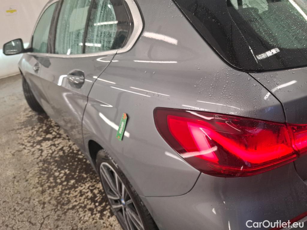  Bmw  Serie 1 BMW Série 1 / 2019 / 5P / Berline 116i DKG7 Business Design #4