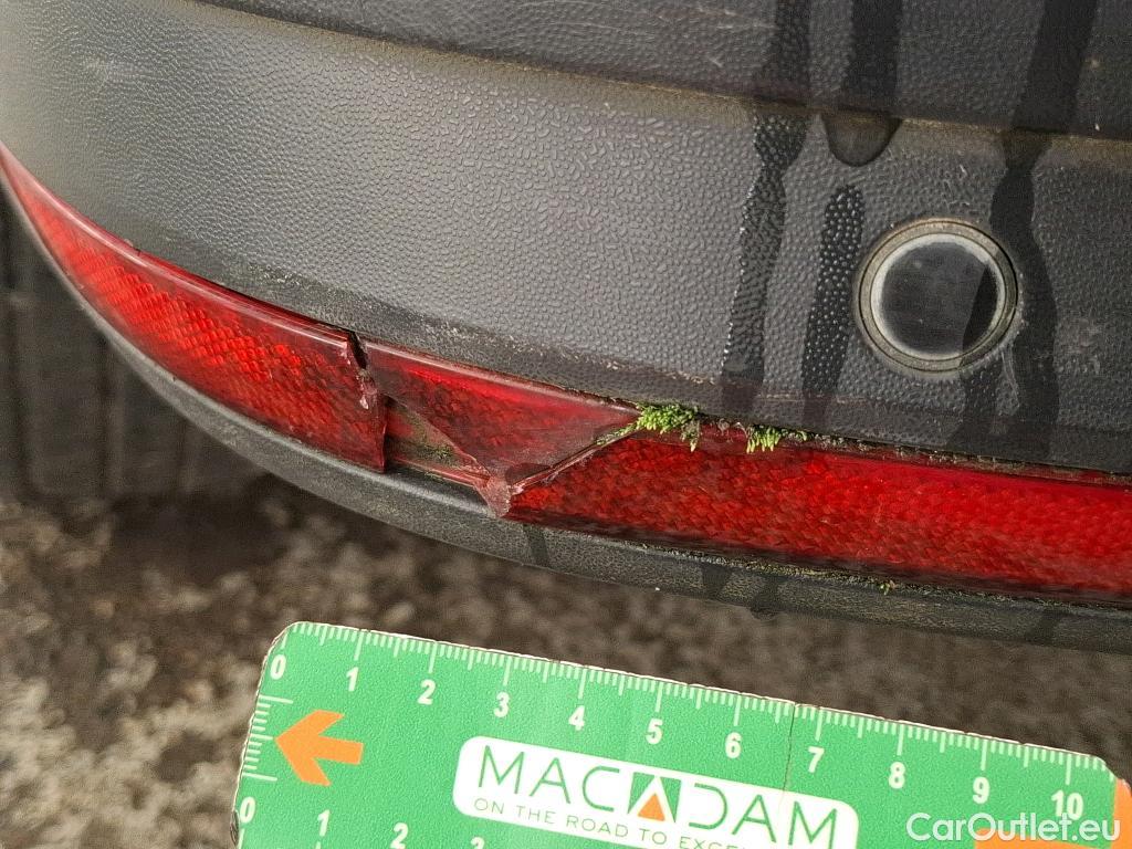  Volkswagen  Caddy VOLKSWAGEN  Van VU 4p Fourgonnette 2.0 TDI 102 Business Line #11