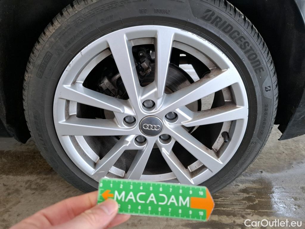  Audi  A3 AUDI  Sportback / 2016 / 5P / Berline 30 TFSI S TRONIC BUSINESS LINE #28