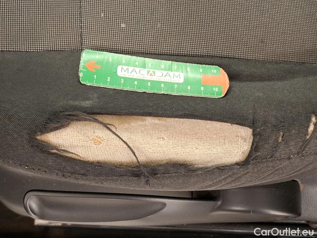  Volkswagen  Caddy VOLKSWAGEN  Van VU 4p Fourgonnette 2.0 TDI 102 Business Line #7