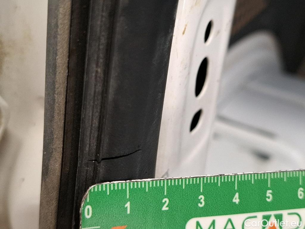  Volkswagen  Caddy VOLKSWAGEN  Van VU 4p Fourgonnette 2.0 TDI 102 Business Line #19