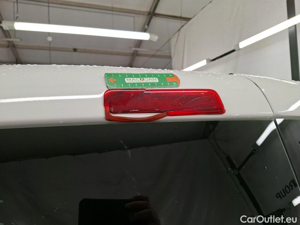  Volkswagen  Caddy VOLKSWAGEN  Van VU 4p Fourgonnette 2.0 TDI 102 Business Line #24