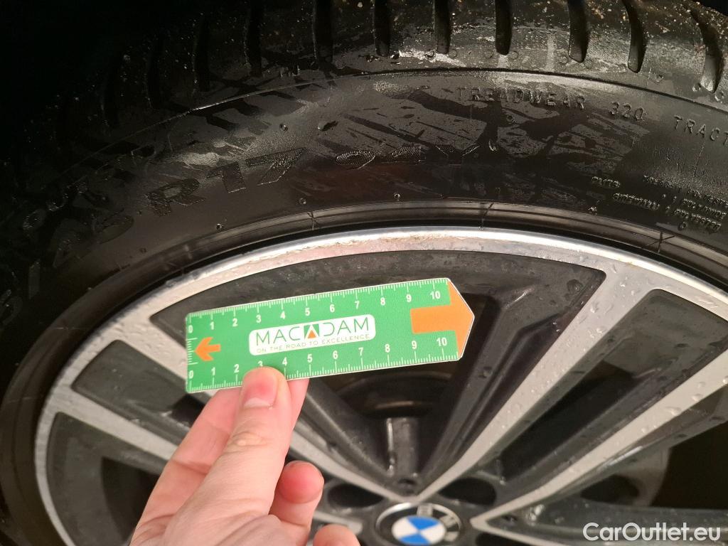  Bmw  Serie 1 BMW Série 1 / 2019 / 5P / Berline 116i DKG7 Business Design #17