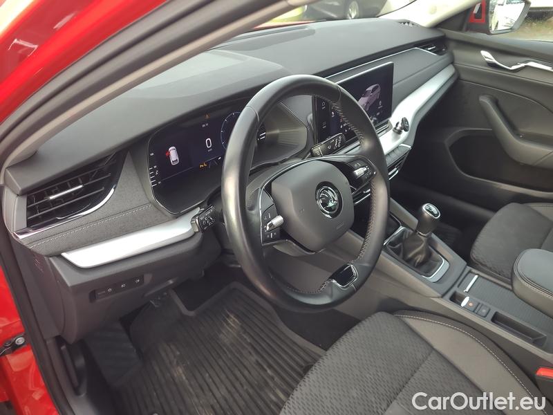  Skoda  Octavia  Combi (NX3)(2020) Oct.Combi 1.5TSI 110 Style #7