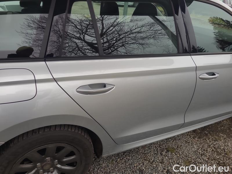  Skoda  Octavia  Combi (NX3)(2020) Oct.Combi 2.0TDI 85 Ambition #4