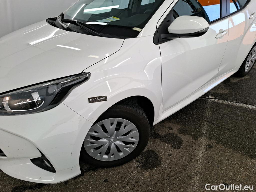  Toyota  Yaris  Hybride Affaires / 2019 / 5P / Berline / VU 1.5 Hybride 116h Dynamic Business #23