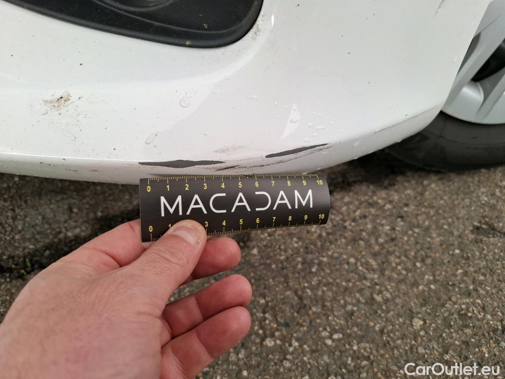  Toyota  Yaris  Hybride Affaires / 2019 / 5P / Berline / VU 1.5 Hybride 116h Dynamic Business #9