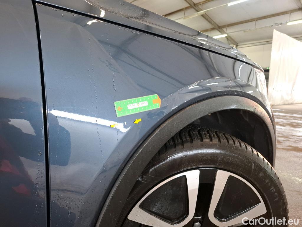  Volvo  XC 40 XC40 Momentum Plug-in Hybrid 2WD 1.5 #24