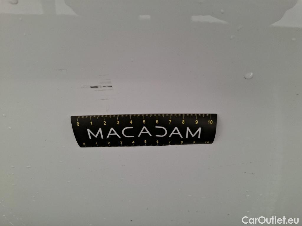  Toyota  Yaris  Hybride Affaires / 2019 / 5P / Berline / VU 1.5 Hybride 116h Dynamic Business #26