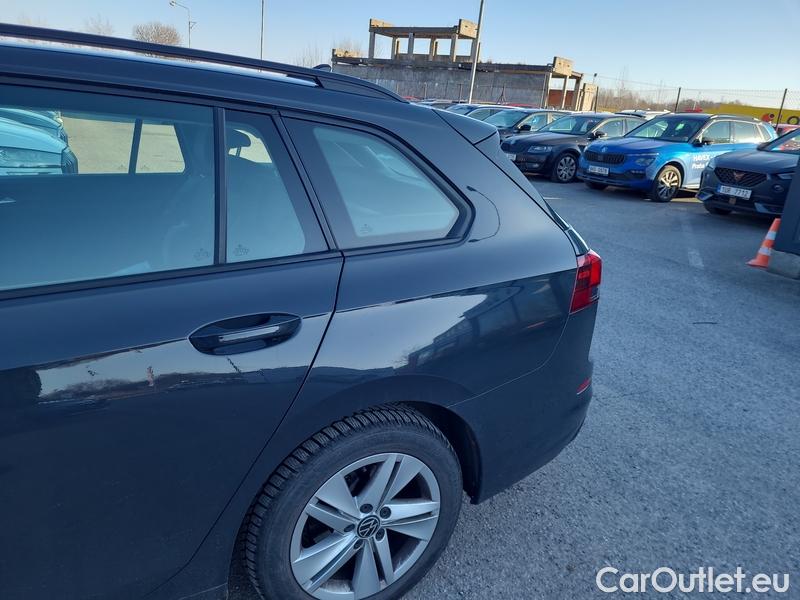  Volkswagen  Golf  VIII (CD1) (2019) Var.1.0TSI 81 Life 5d #2