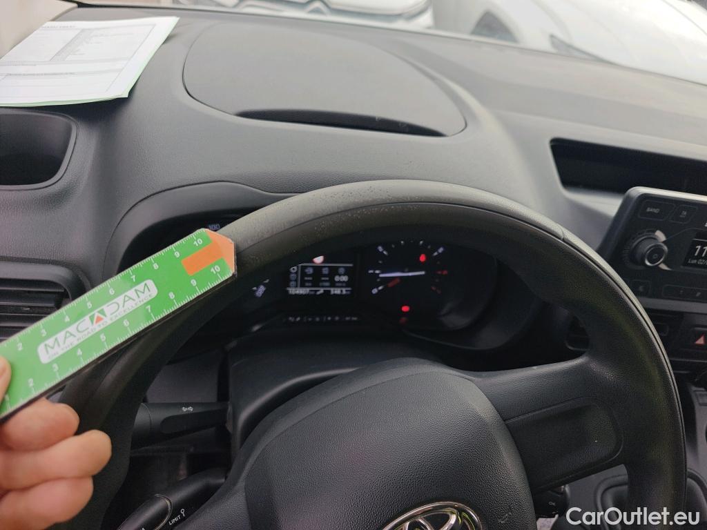  Toyota  Proace TOYOTA  City / 2020 / 4P / combi 1.5D 75kW (100CV) GX L1 (CX) #25