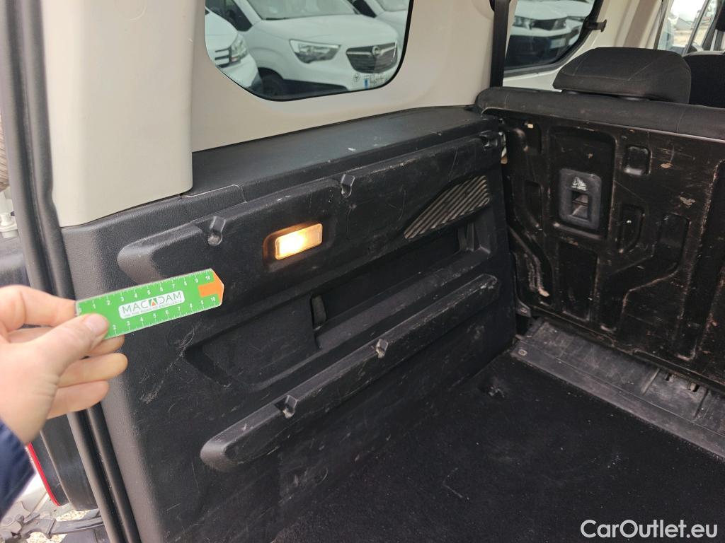  Toyota  Proace TOYOTA  City / 2020 / 4P / combi 1.5D 75kW (100CV) GX L1 (CX) #28