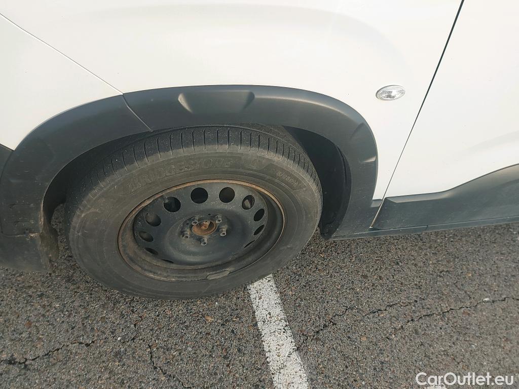  Peugeot  RIFTER PEUGEOT  / 2018 / 5P / monovolumen compacto Active Pack Standard BlueHDi 73kW #41