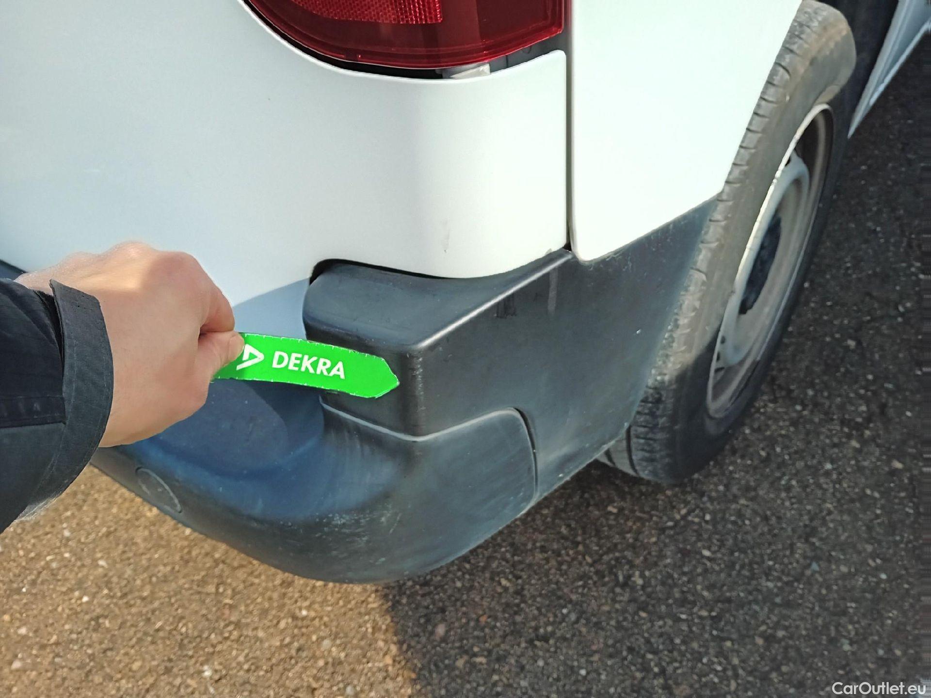  Peugeot  Partner PEUGEOT  / 2018 / 4P / furgón derivado de turismo Premium Standard 600kg BlueHDi 73kW (AC) #24