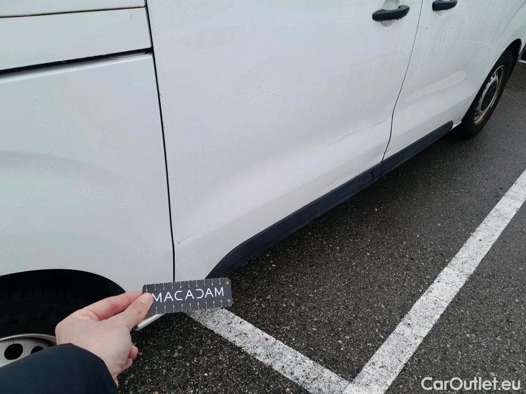  Opel  Vivaro OPEL  / 2019 / 4P / furgón 1.5 Diésel 74kW (100CV) M Std Express #3