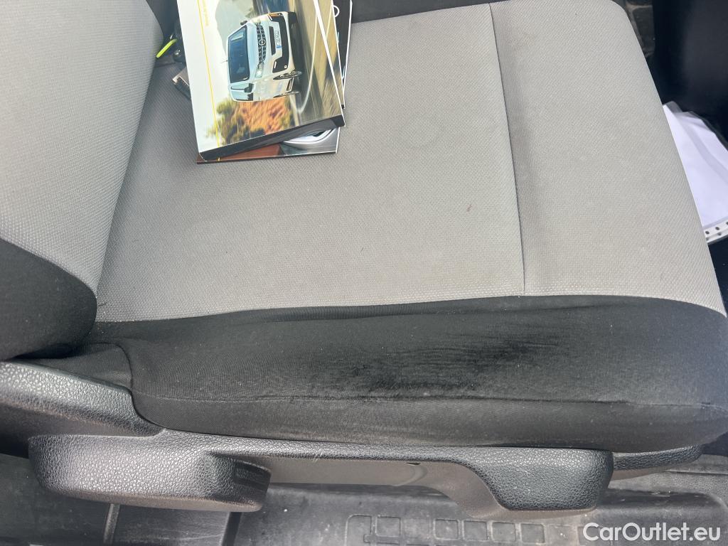  Opel  Vivaro OPEL  / 2019 / 4P / combi 1.5 Diésel 88kW (120CV) L Inc. Express #50