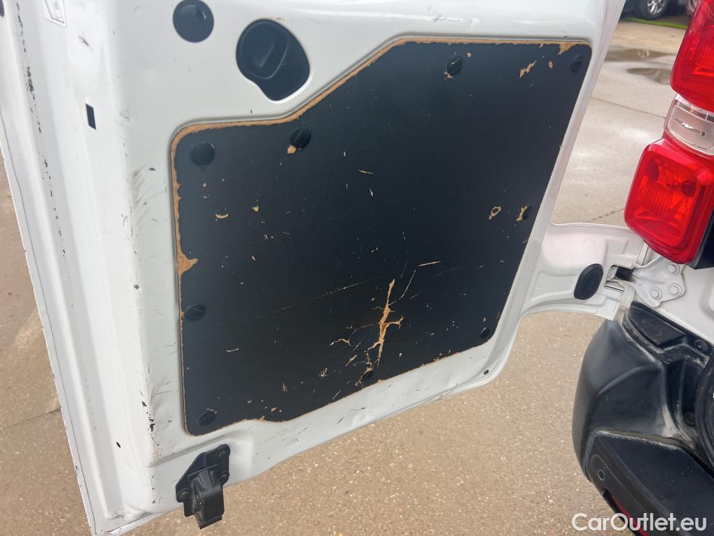  Opel  Vivaro OPEL  / 2019 / 4P / combi 1.5 Diésel 88kW (120CV) L Inc. Express #30