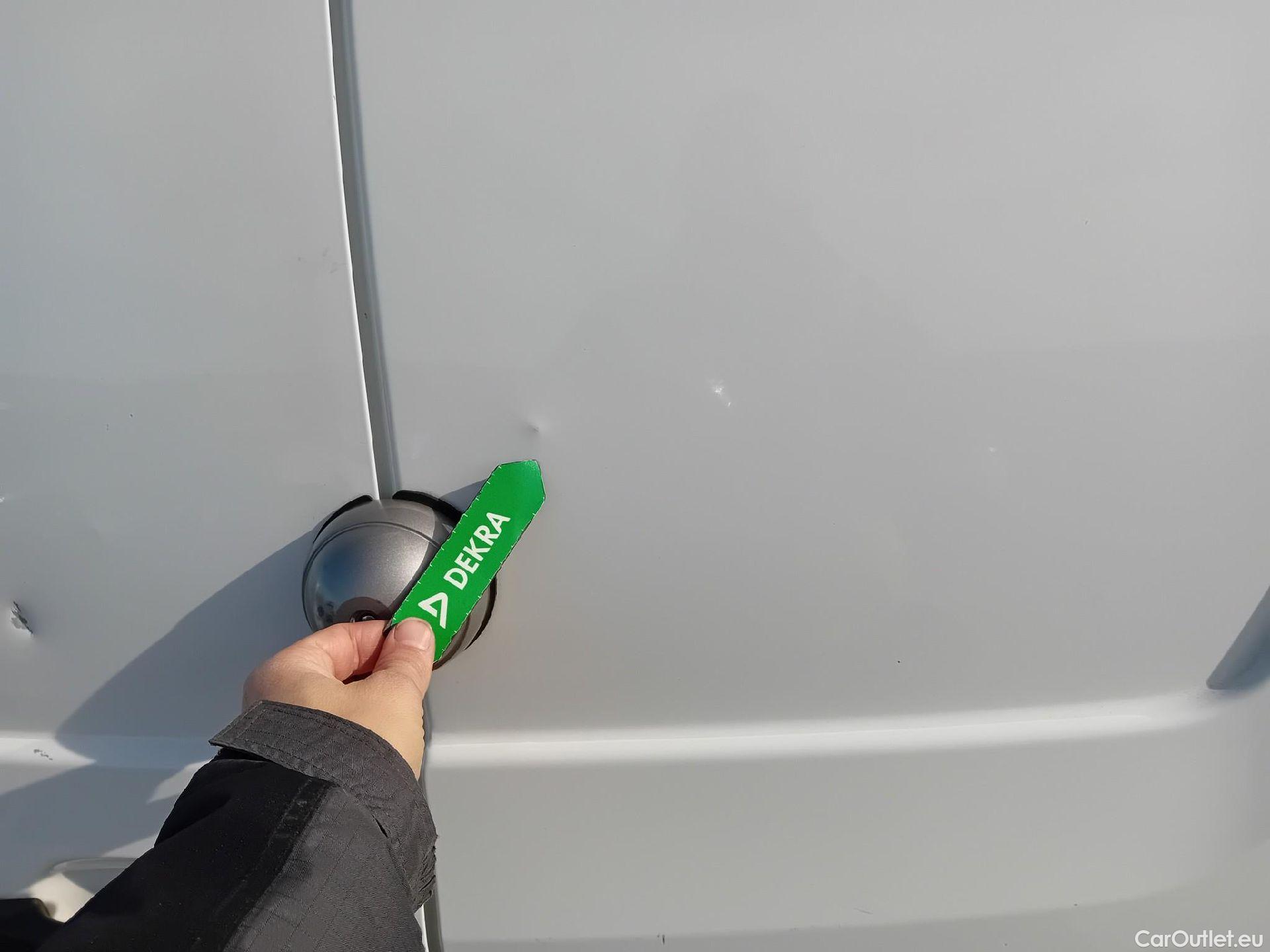  Peugeot  Partner PEUGEOT  / 2018 / 4P / furgón derivado de turismo Premium Standard 600kg BlueHDi 73kW (AC) #23