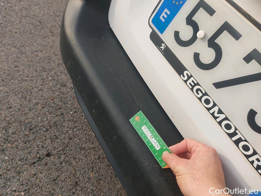  Peugeot  RIFTER PEUGEOT  / 2018 / 5P / monovolumen compacto Active Pack Standard BlueHDi 73kW #15