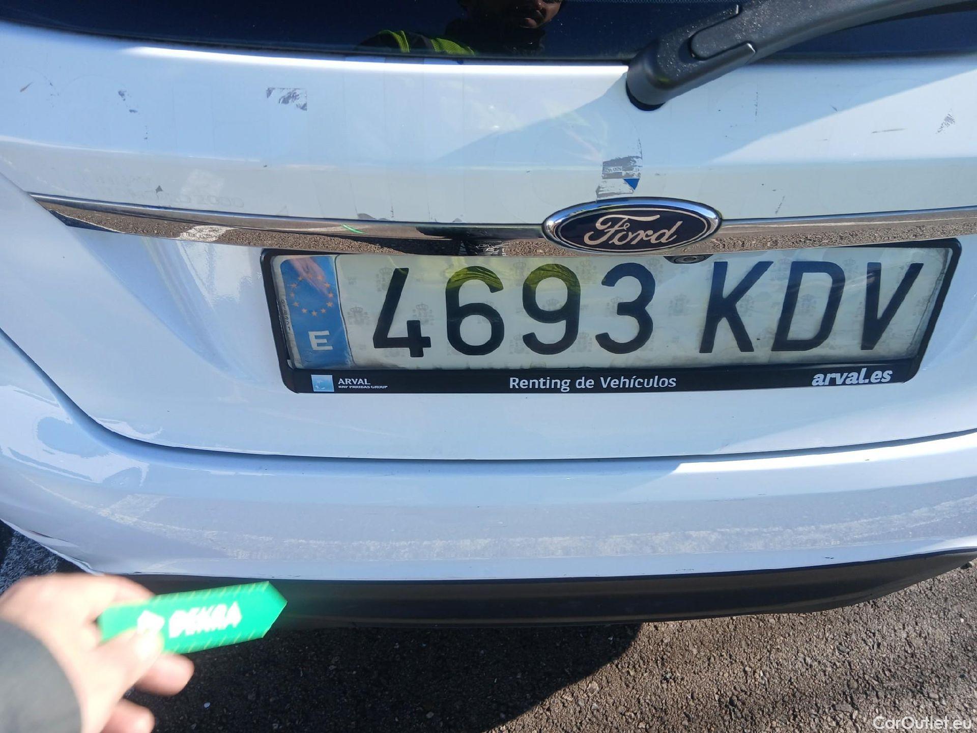  Ford  Fiesta FORD  3p 6G berlina con portón 1.5 TDCi 70kW (95CV) ST-Line 3p #26