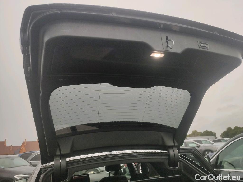  Bmw  Serie 5 BMW  / 2020 / 5P / familiar 520dA xDrive Touring #11