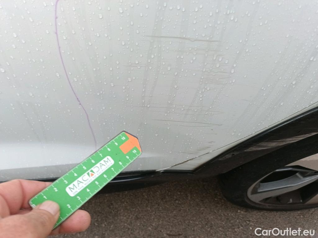  Audi  A1  citycarver 30 TFSI Black line Black Edition 1.0 TFSI 110CV AT7 E6d #8