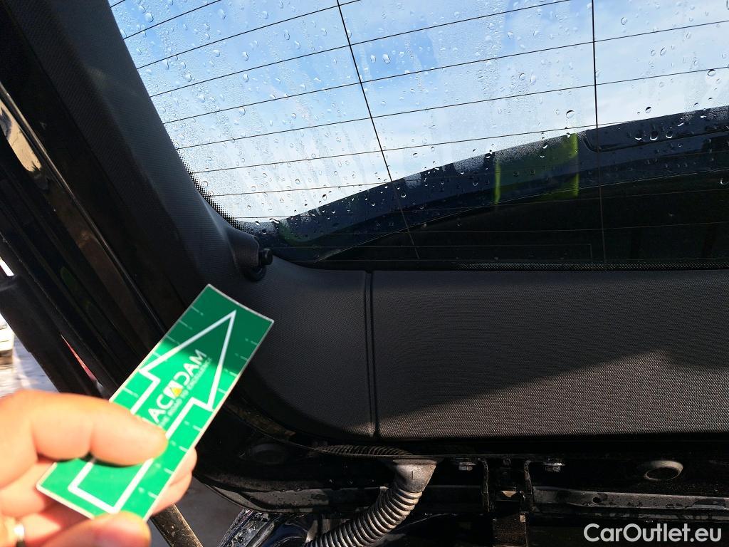  Bmw  Serie 1 BMW  / 2019 / 5P / berlina con portón 118d Business Auto. #5