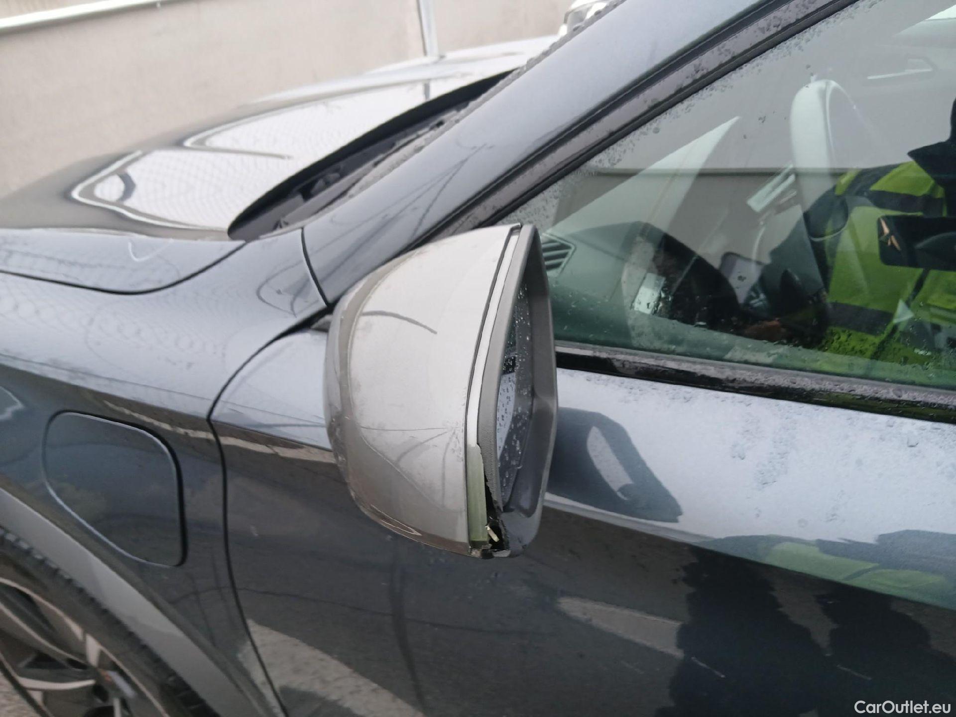  Cupra  Formentor CUPRA  / 2020 / 5P / todoterreno 1.4 e-Hybrid 150kW (204 CV) DSG (AC) #38