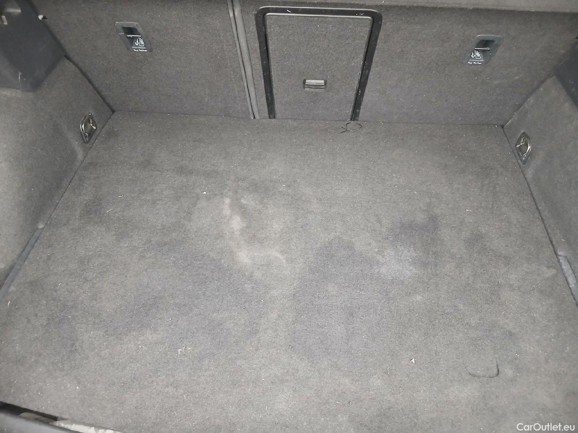  Cupra  Formentor CUPRA  / 2020 / 5P / todoterreno 1.4 e-Hybrid 150kW (204 CV) DSG (AC) #13