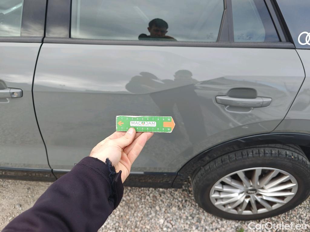  Audi  Q2 AUDI  / 2016 / 5P / todoterreno Design 30 TFSI 85kW (116CV) #23