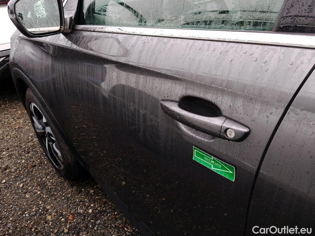  DS  DS7 DS DS 7 Crossback / 2017 / 5P / todoterreno BlueHDi DE 96kW (130CV) Auto. CHIC (AC) #18