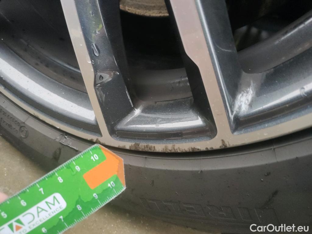  Bmw  Serie 5 BMW  / 2020 / 5P / familiar 520dA xDrive Touring #2